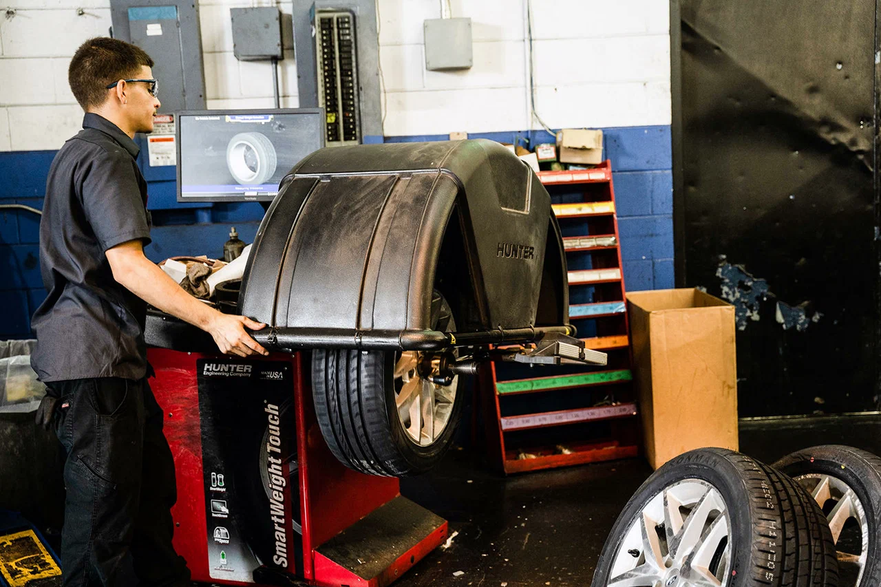 Why Choose a Local Car Shop for Your General Automotive Services?